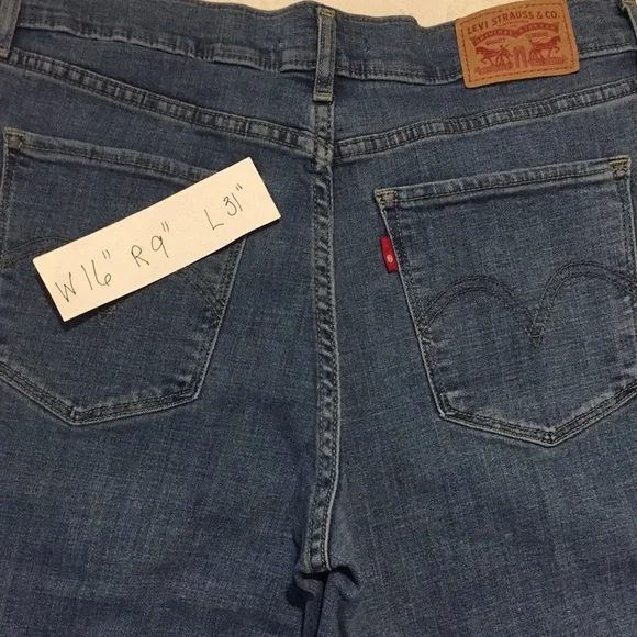 Levi’s Jeans - Picture 1 of 7